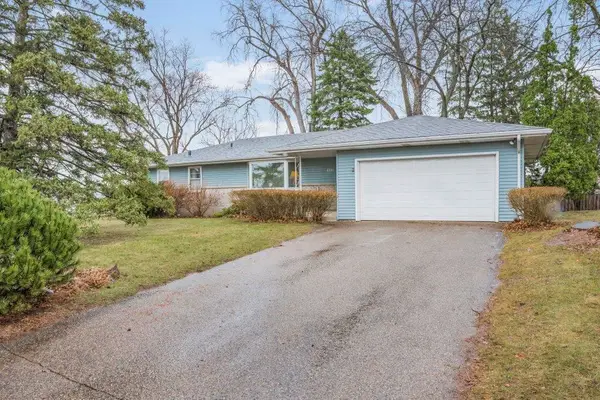 9009 Russell Avenue S, Bloomington, MN 55431