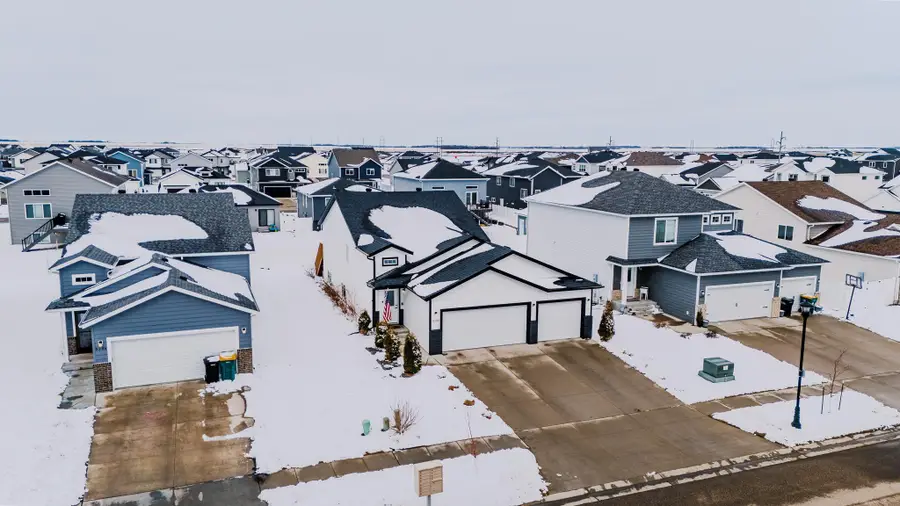 5230 10th Street W, West Fargo, ND 58078 - #3