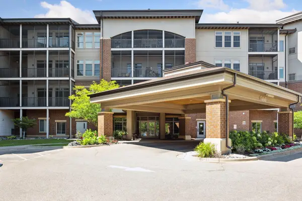 7100 Metro Boulevard #318, Edina, MN 55439