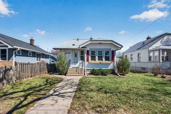 3713 42nd Avenue S, Minneapolis, MN 55406