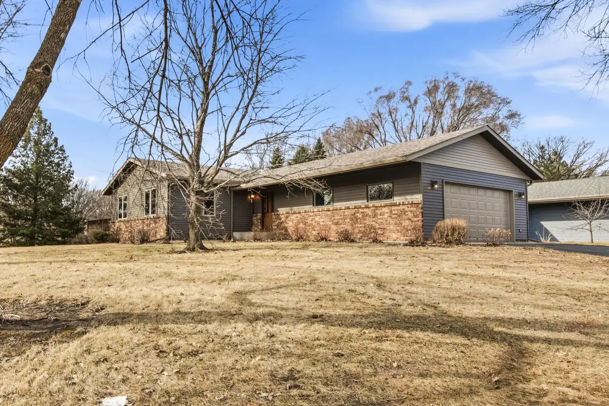 451 9th Avenue N, Sauk Rapids, MN 56379 - #1