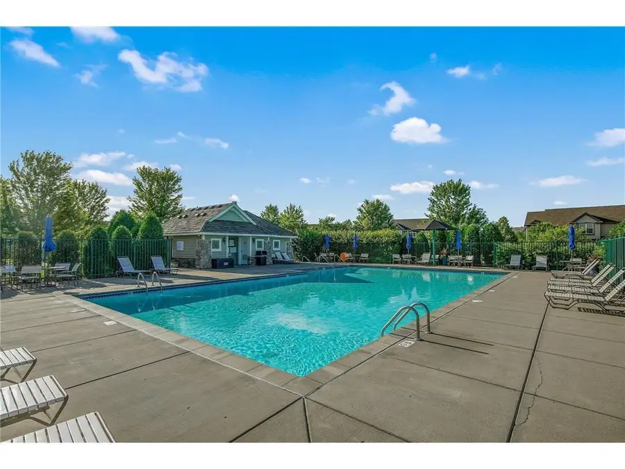 18724 65th Place N, Maple Grove, MN 55311 - #2