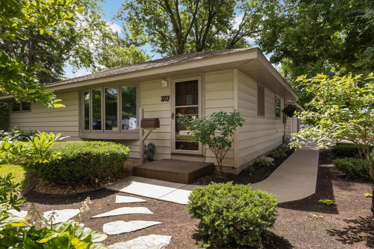3719 Baillif Place, Bloomington, MN 55431 - #1