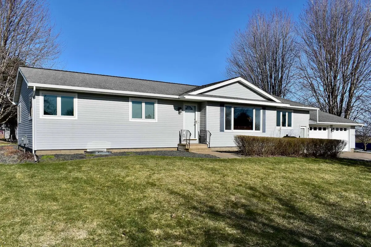 87 Chapel Drive, Altura, MN 55910 - #1