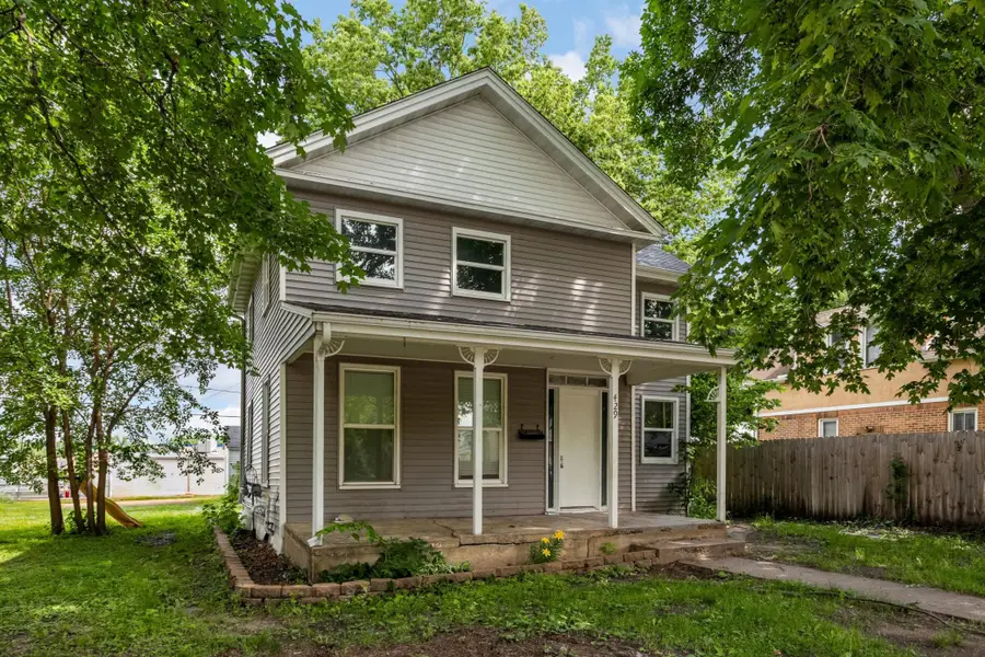 429 2nd Avenue E, Shakopee, MN 55379 - #2