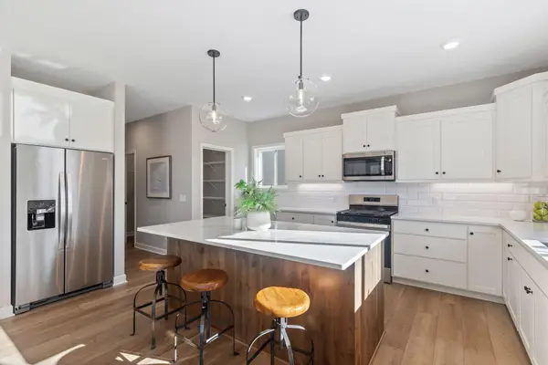 7080 183rd Street W, Lakeville, MN 55044