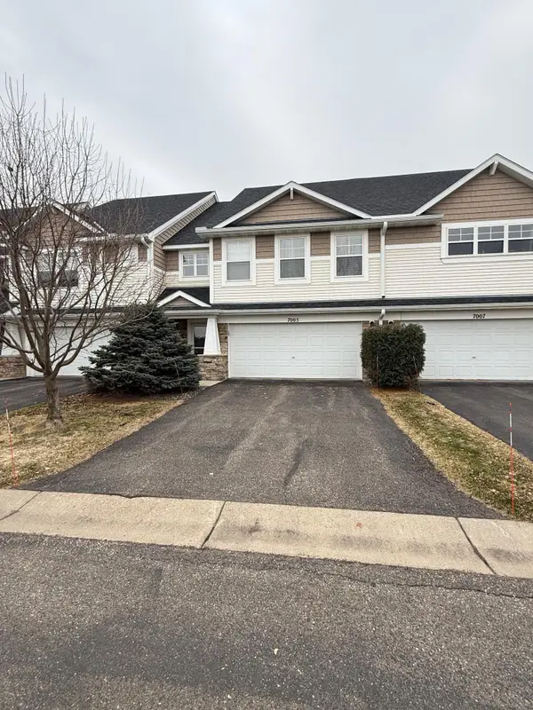 7005 Rose Drive, Rockford, MN 55373