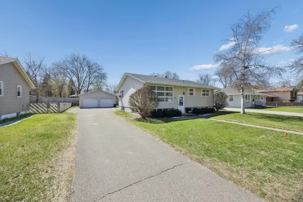 511 8th Street Nw, Elk River, MN 55330