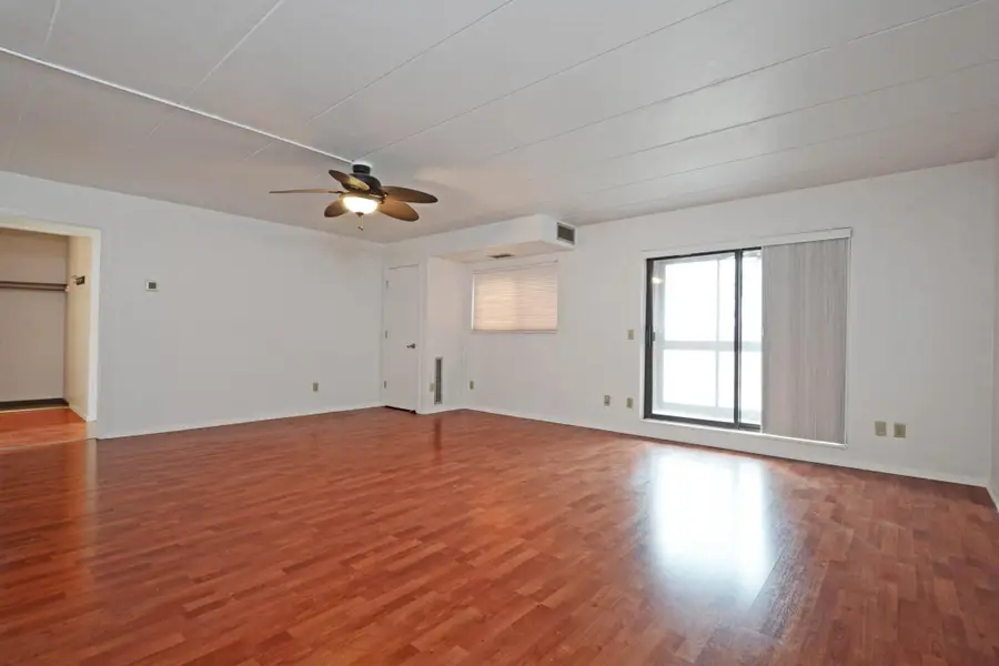 3300 Louisiana Avenue S #106, Saint Louis Park, MN 55426 - #3