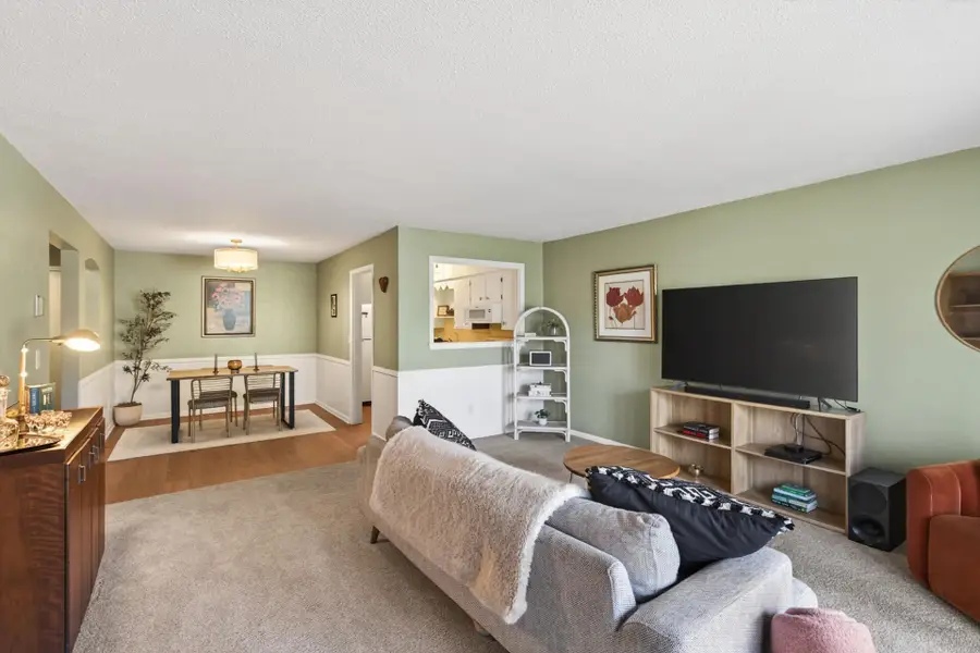 2200 Nevada Avenue S #114, Saint Louis Park, MN 55426 - #2