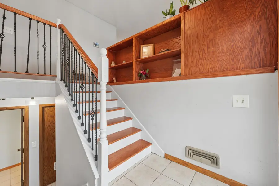 7808 Shingle Creek Drive, Brooklyn Park, MN 55443 - #2