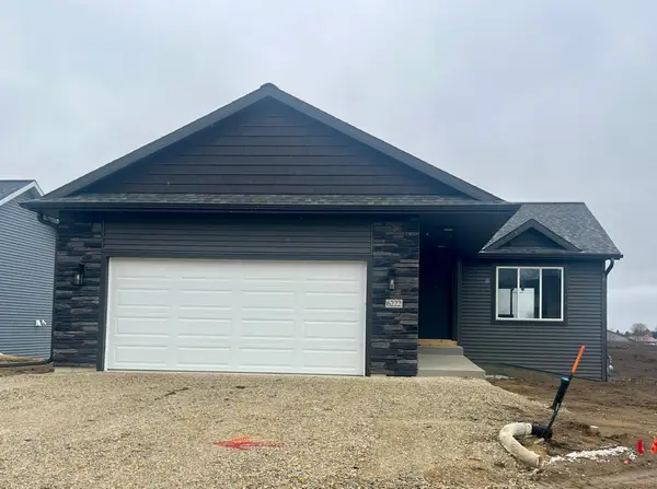 6222 Cody Place Nw, Rochester, MN 55901