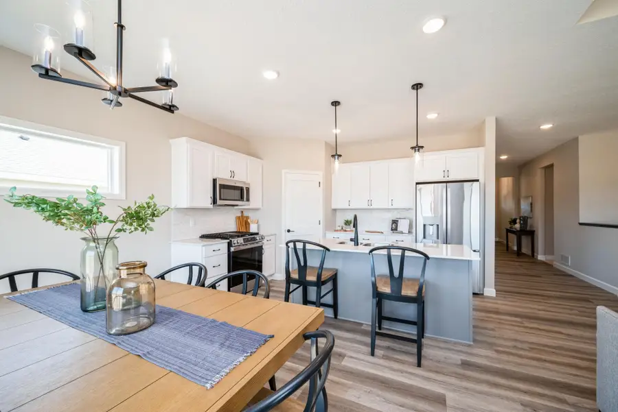 8660 Edmonson Way Ne, Monticello, MN 55362 - #2