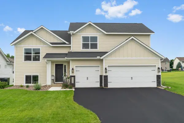 1581 Philipp Way, Shakopee, MN 55379
