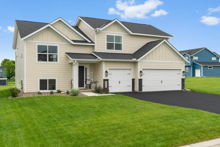 1581 Philipp Way, Shakopee, MN 55379 - #3