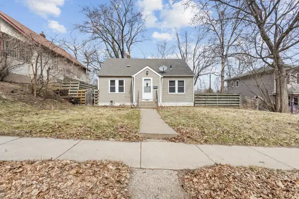 1041 6th Street E, Saint Paul, MN 55106