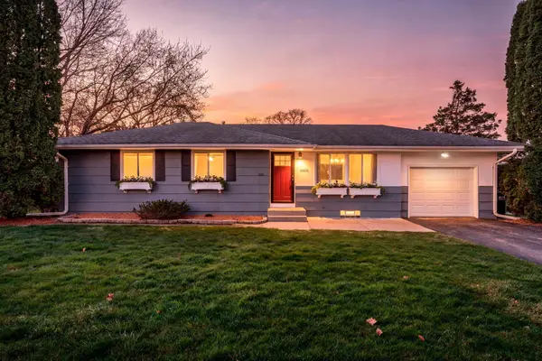 10631 Xavier Avenue S, Bloomington, MN 55437