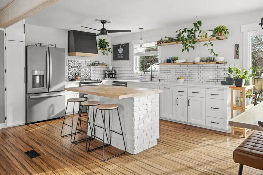 3714 12th Street S, Fargo, ND 58104 - #2