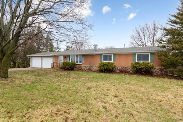 606 Riverdale Road, Mankato, MN 56001