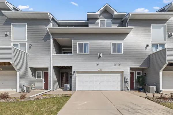 673 Kingfisher Lane #H, Woodbury, MN 55125