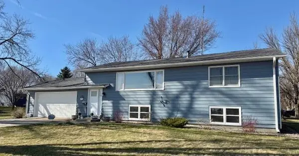 419 Normandale Road, Redwood Falls, MN 56283