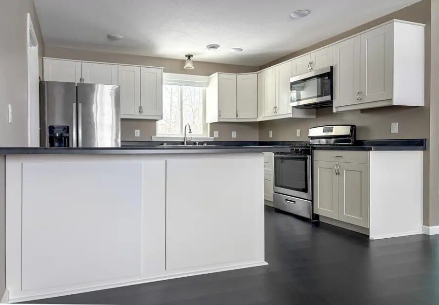 301 13th Street Ne, Milaca, MN 56353 - #3