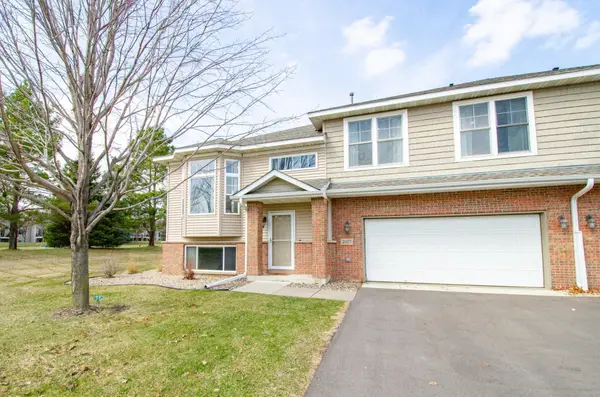 20077 Holt Avenue W, Lakeville, MN 55044