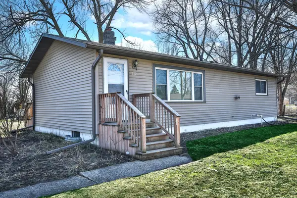 709 8th Avenue Nw, Waseca, MN 56093