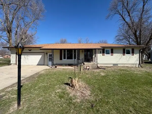 447 2nd Avenue Sw, Winnebago, MN 56098
