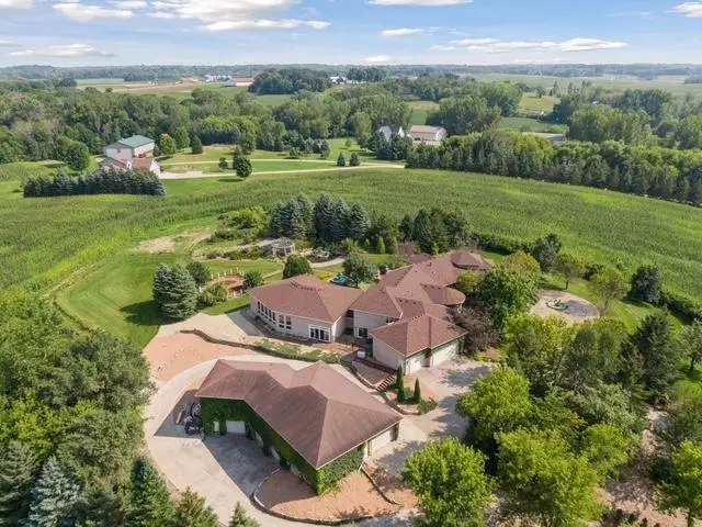 19661 Dakota Avenue, Prior Lake, MN 55372 - #1