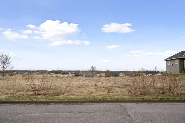 5932 Stadium Street, Saint Cloud, MN 56304