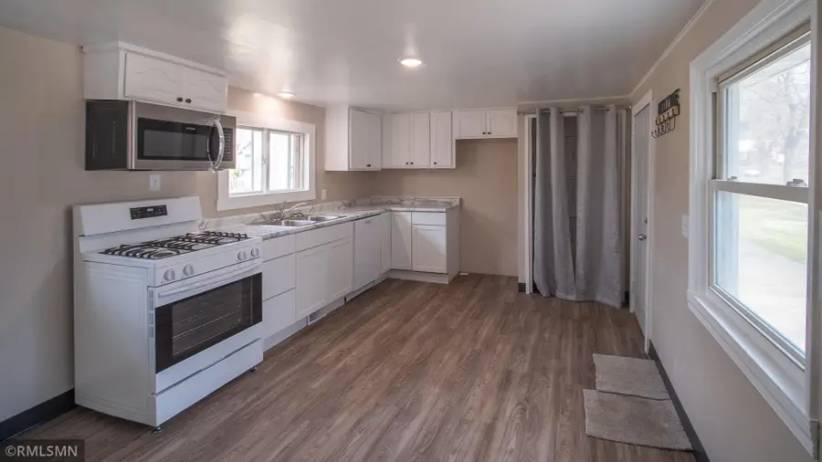 323 7th Avenue Se, Rochester, MN 55904 - #3