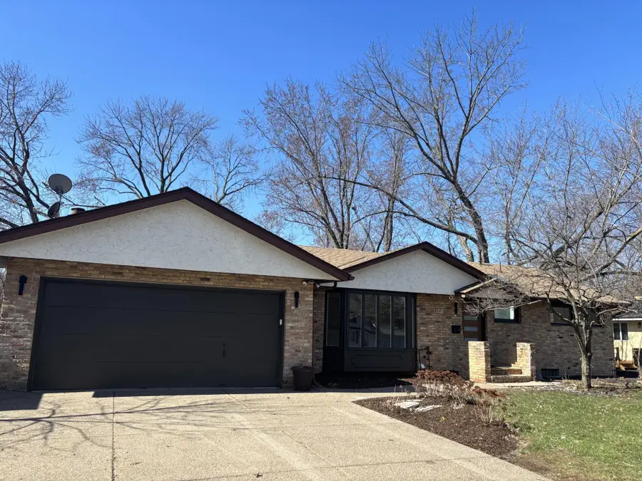 2841 W 91st Street, Bloomington, MN 55431 - #3