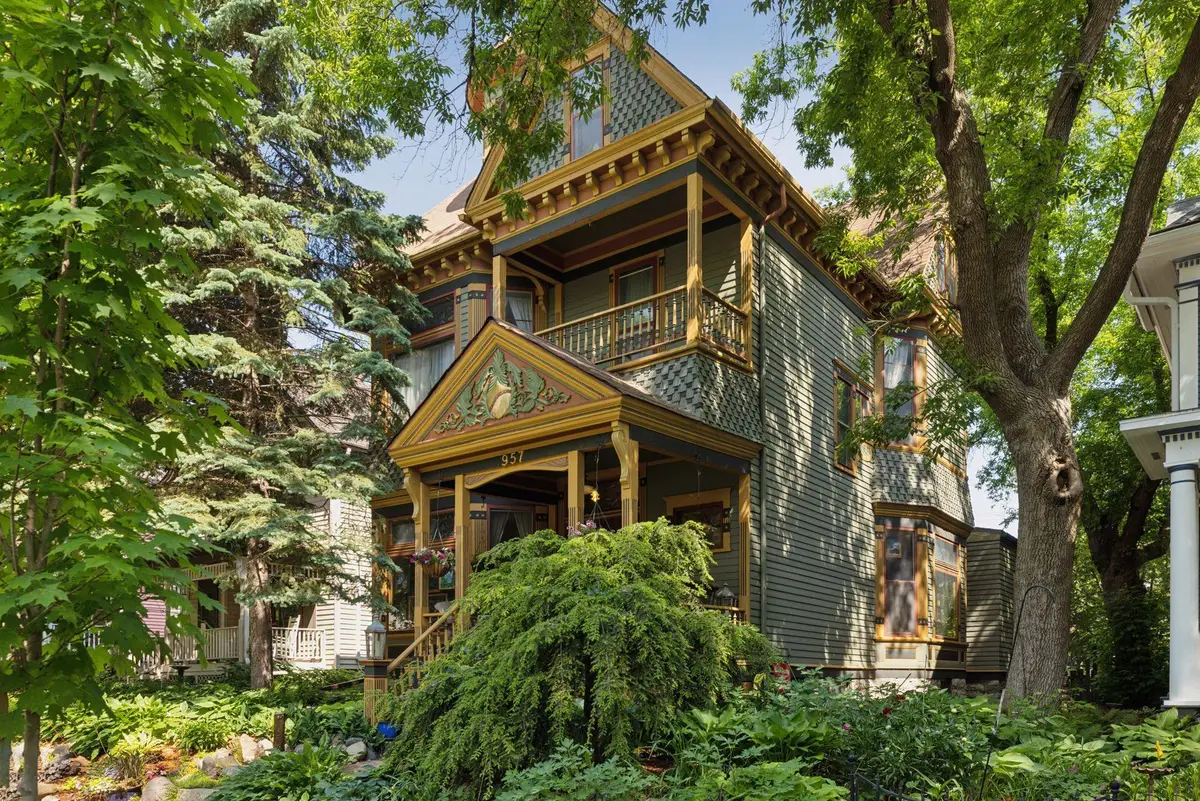 957 Ashland Avenue, Saint Paul, MN 55104 - #1