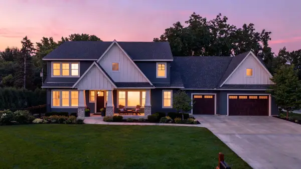 6105 Pine Grove Road, Edina, MN 55436