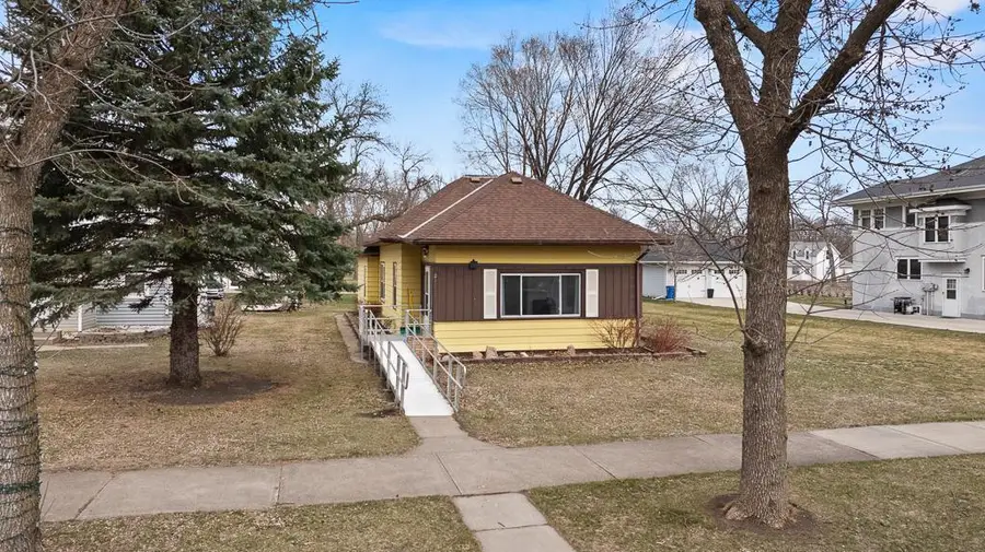 210 Haarfager Avenue N, Canby, MN 56220 - #3