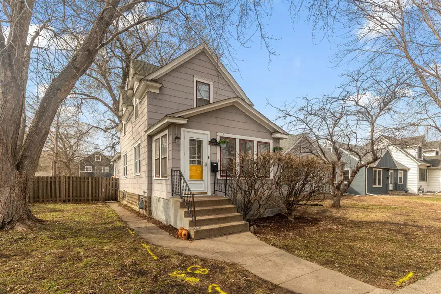 831 19th Avenue Se, Minneapolis, MN 55414 - #3