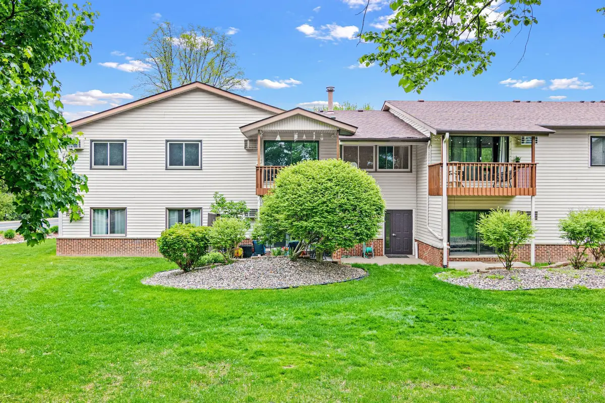 4000 Foss Road #204, Saint Anthony, MN 55421 - #1