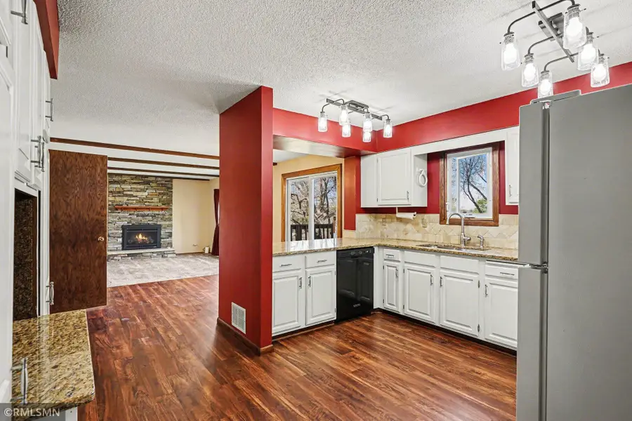 1712 James Court, Burnsville, MN 55337 - #2