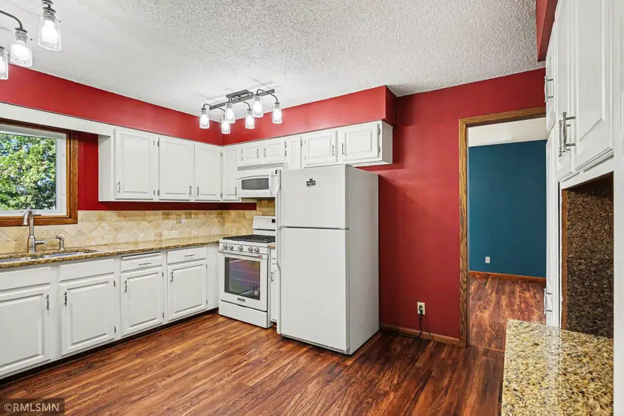 1712 James Court, Burnsville, MN 55337 - #3