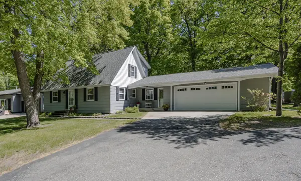 1583 E Shore Drive, Detroit Lakes, MN 56501