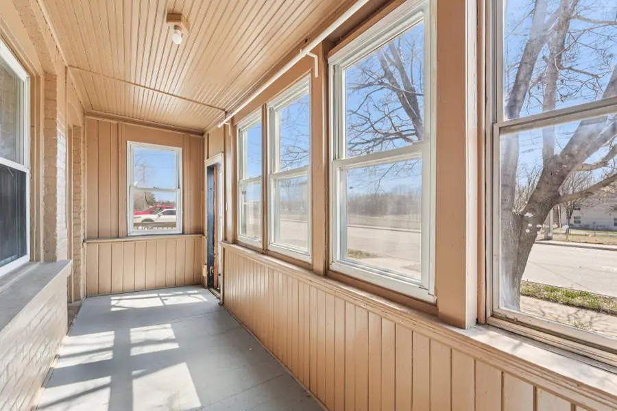 1015 Stoughton Avenue, Chaska, MN 55318 - #2