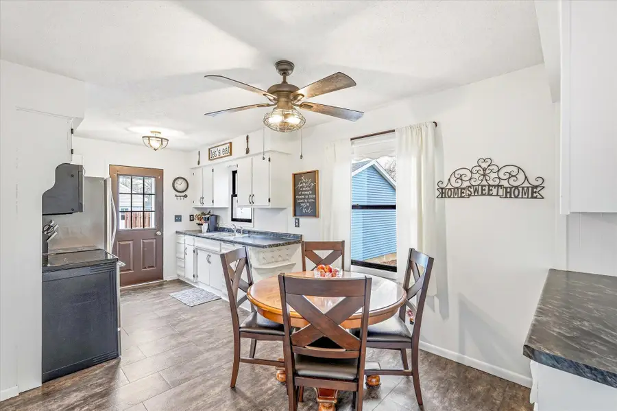 11234 Norway Street Nw, Coon Rapids, MN 55448 - #3