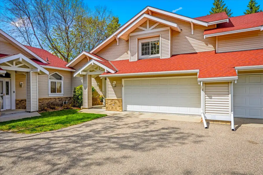 702 E Nicollet Boulevard, Burnsville, MN 55337 - #2