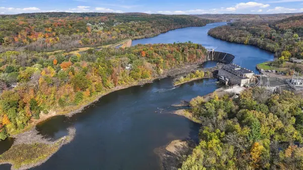 867 River Street, Taylors Falls, MN 55084