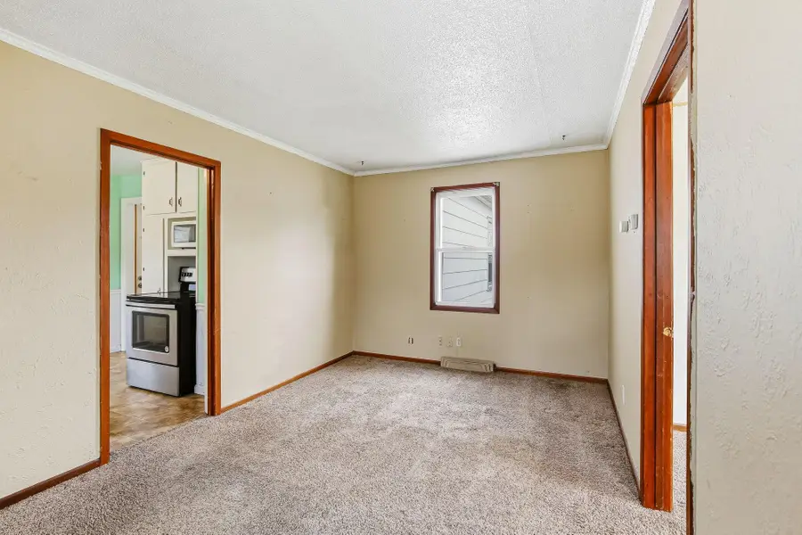 621 White Bear Avenue, Saint Paul, MN 55106 - #3