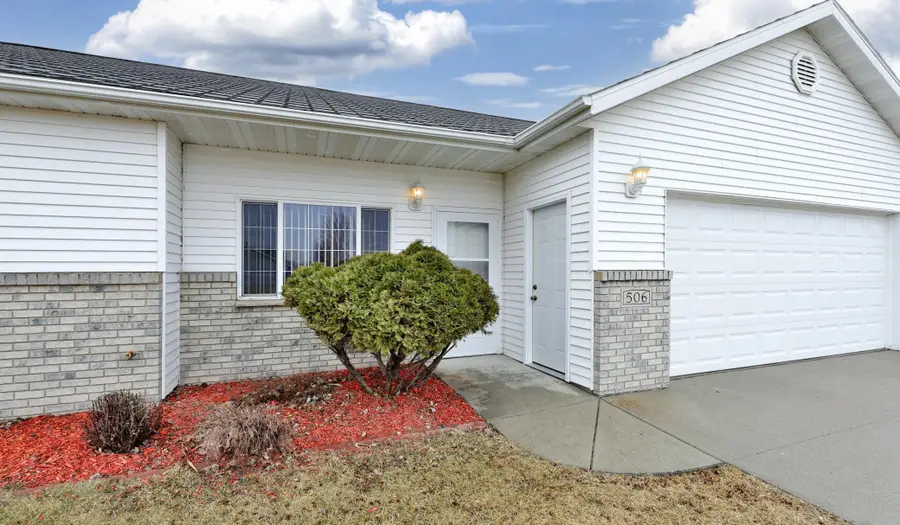 506 2nd Street Nw, Dilworth, MN 56529 - #2