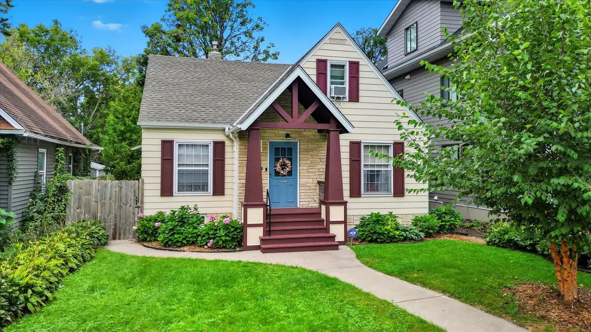 865 19th Avenue Se, Minneapolis, MN 55414 - #1