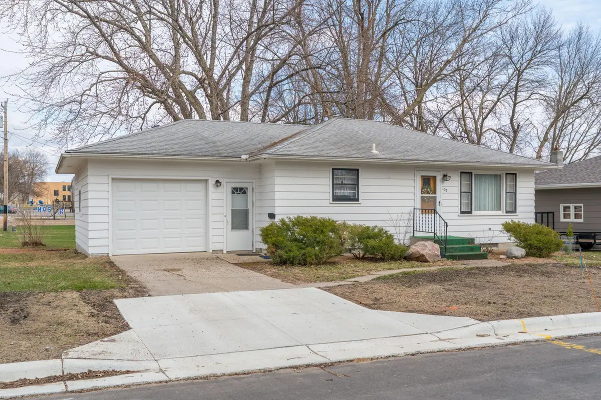 105 5th Street Nw, Montgomery, MN 56069 - #1