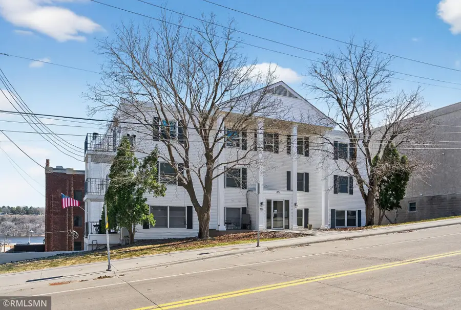 301 3rd Street S #301, Stillwater, MN 55082 - #2